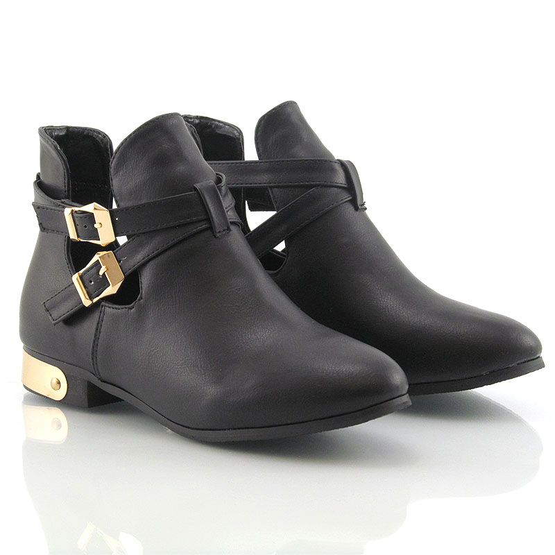 Chelsea cut out buckle boots